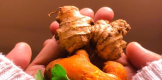 Heres How You Can Use Tulsi & Turmeric to Get Rid of Pimples