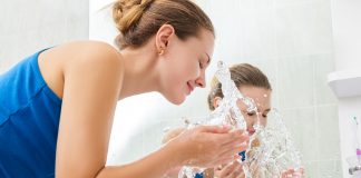 Rejuvenate and Feel Fresh By Using Lemon Cherry Face Wash In Your Daily Routine