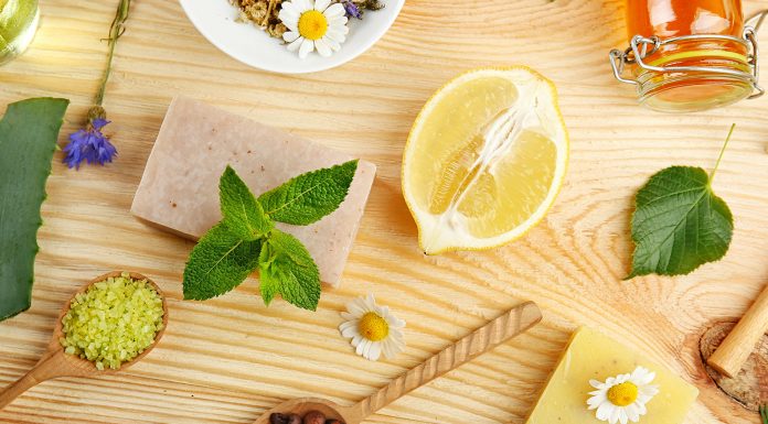 10 Easy Ways to Get Naturally Beautiful Skin