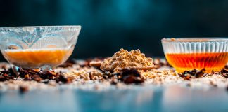 The Secrets of Removing Tan to Get a Natural Glow, This Season