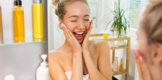 A Guide To Picking The Right Face Wash For Teens A Guide To Picking The Right Face Wash For Teens