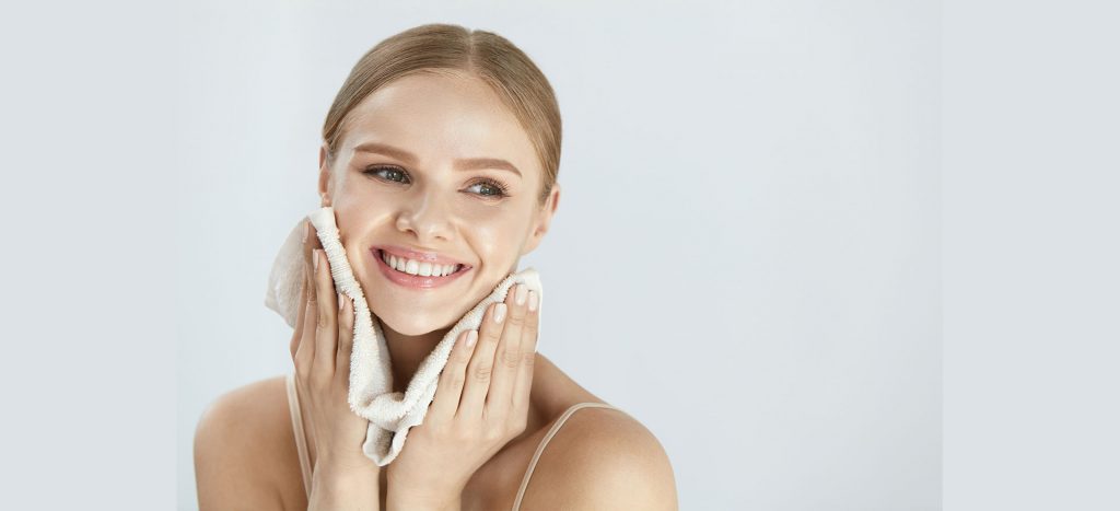benefit of turmeric - brightens skin