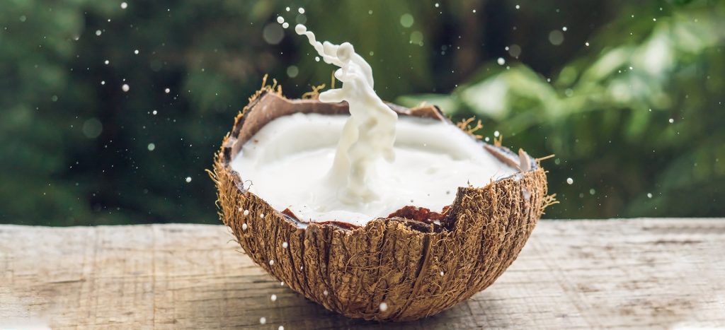 Coconut milk - natural tan removal