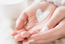 Brave That Cold With A Winter Skincare Regime Winter Skin Moisturizing Guide