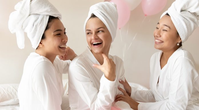 Celebrate Your Bond Of Friendship Indoors With A Rejuvenating Pamper Sesh!
