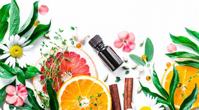 Go Blemish-Free with These Natural Skincare Products