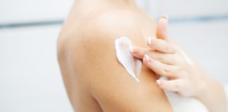 Ace Skin Moisturization Like A Pro With Everyuth’s Nourishing Body Lotion Range Women applying body lotion for moisturization