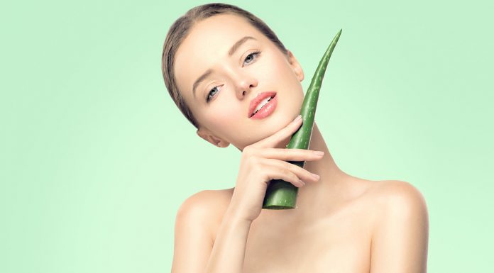 The Timeless Natural Beauty Product Award Goes To Aloe Vera Gel