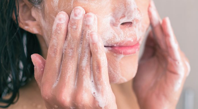 Wash Away The Impurities With The Tulsi Turmeric Face Wash