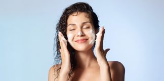 Why Face Washes Are Important in Your Skincare Routine? applying face wash