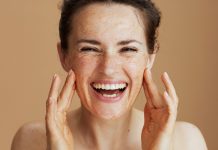 The Guide on How to Exfoliate Your Face face scrub