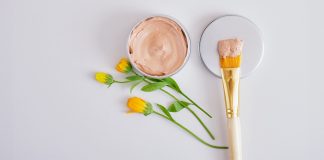 Detox Your Skin with Everyuth’s Pink Clay and Charcoal Face Scrub