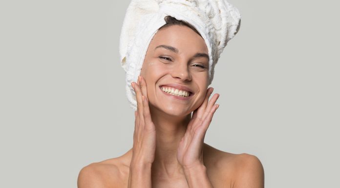 Daily Skincare Routine to Prevent and Remove Tan Daily Skincare Routine to Remove Tan