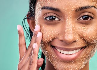 5 Signs Your Skin Needs a Face Scrub Right Now